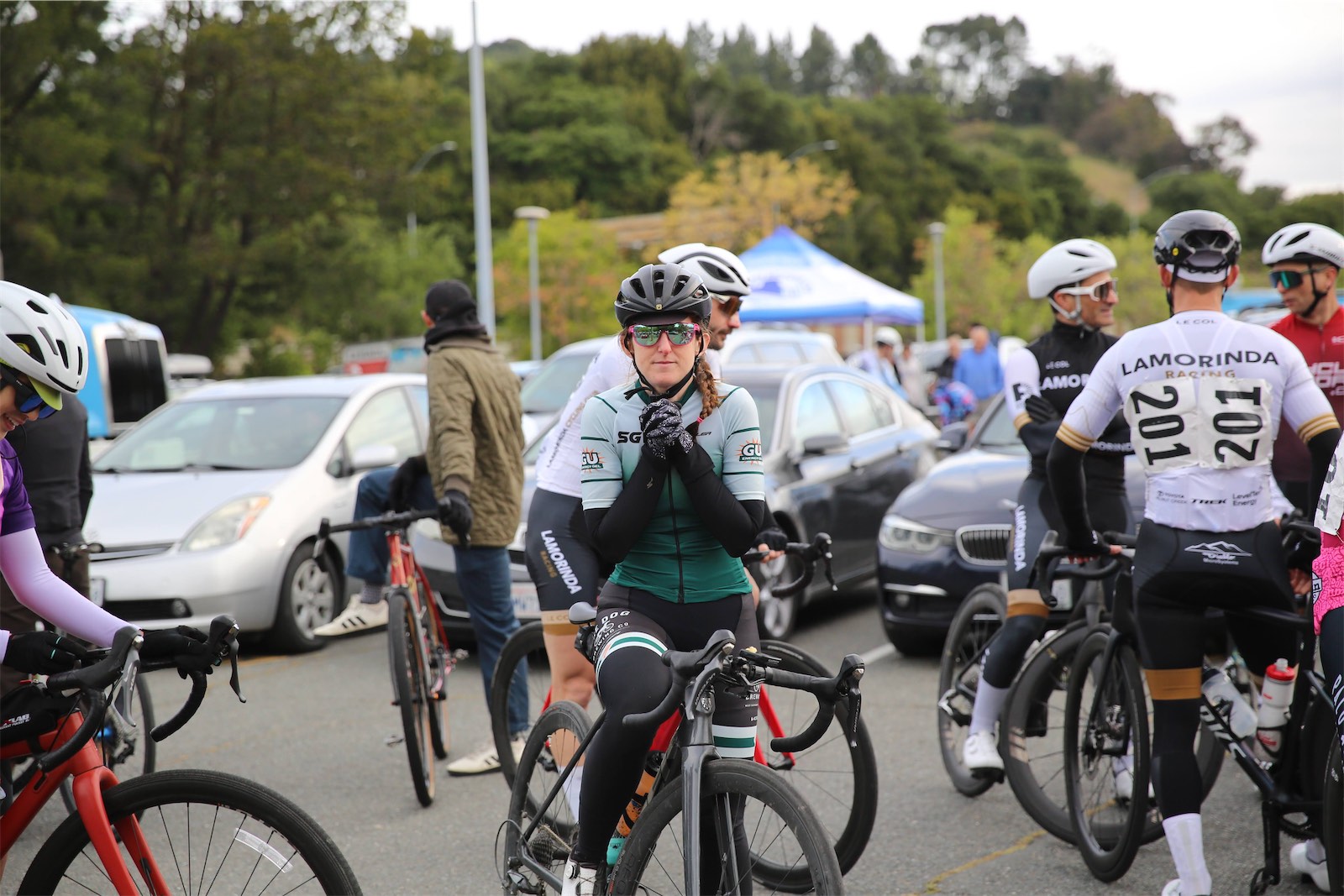 Riders from Sacramento Golden Wheelmen and other Northern California clubs, including Lamorinda, gathered with their bikes at the 2025 Berkeley Hills Road Race